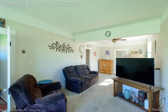 9075 Tuttle Hill Road, Augusta Charter Township, MI 48191