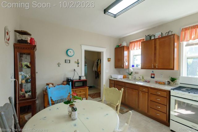 9075 Tuttle Hill Road, Augusta Charter Township, MI 48191