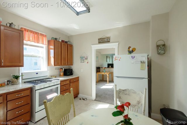 9075 Tuttle Hill Road, Augusta Charter Township, MI 48191