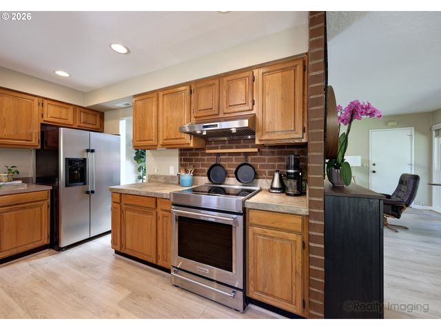 1112 Ne 113TH Ave, Portland, OR 97220