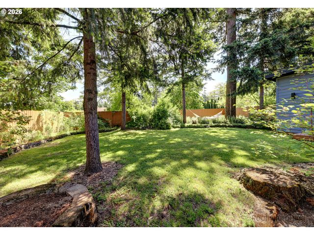 1112 Ne 113TH Ave, Portland, OR 97220