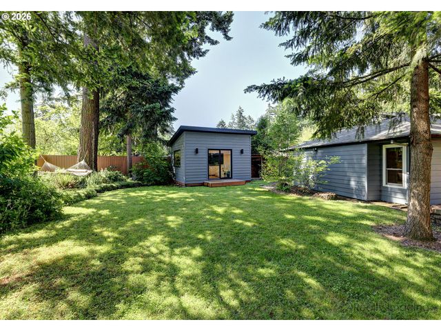 1112 Ne 113TH Ave, Portland, OR 97220