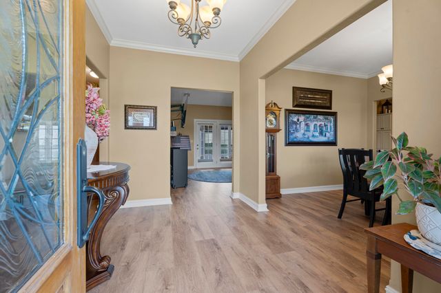 4975 Lake Breeze Road, Grove, OK 74344