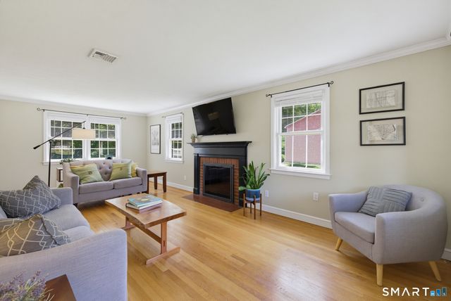 224 Spring Street, Manchester, CT 06040
