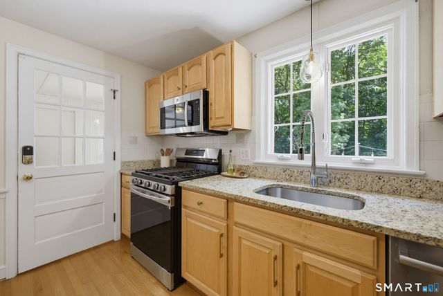 224 Spring Street, Manchester, CT 06040