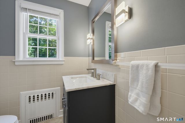 224 Spring Street, Manchester, CT 06040