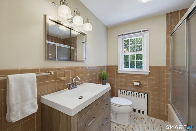 224 Spring Street, Manchester, CT 06040