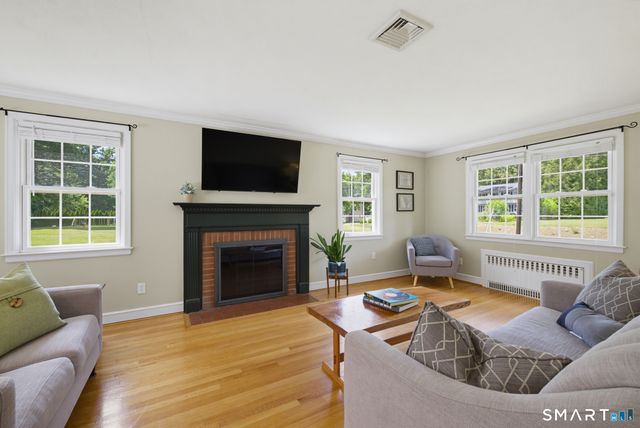 224 Spring Street, Manchester, CT 06040