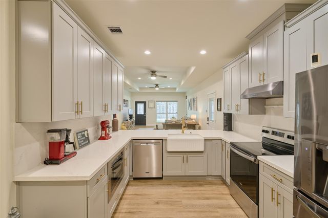 2218 Honea Egypt Road, Magnolia, TX 77354