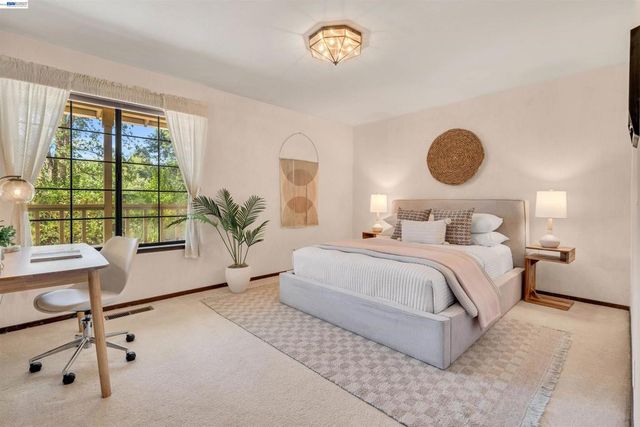 2280 Blackhawk Rd, Danville, CA 94506