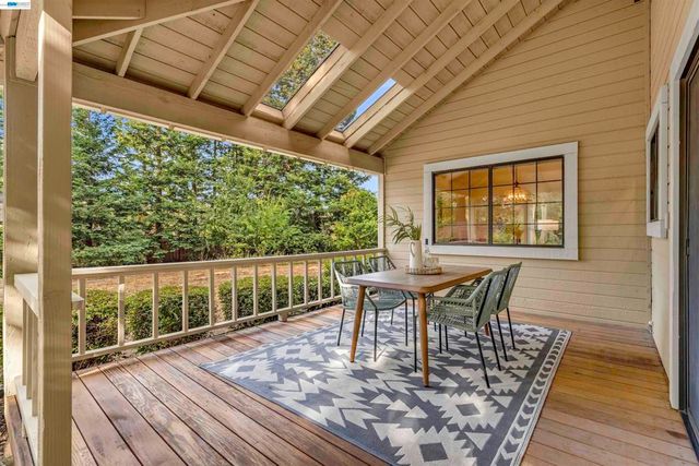 2280 Blackhawk Rd, Danville, CA 94506
