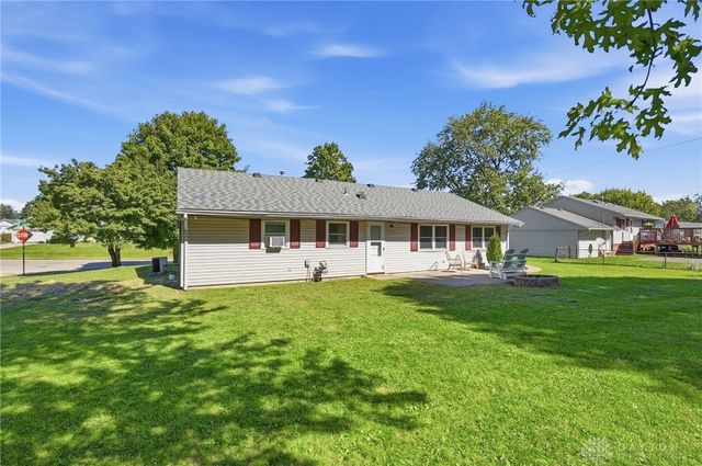 1817 Marinette Drive, Springfield, OH 45503
