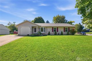 1817 Marinette Drive, Springfield, OH 45503