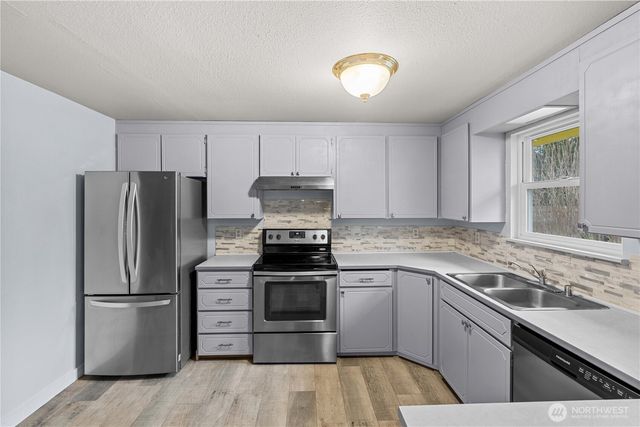 4606 222nd Street Ct E, Spanaway, WA 98387