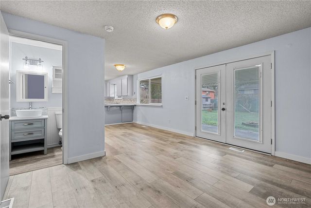 4606 222nd Street Ct E, Spanaway, WA 98387