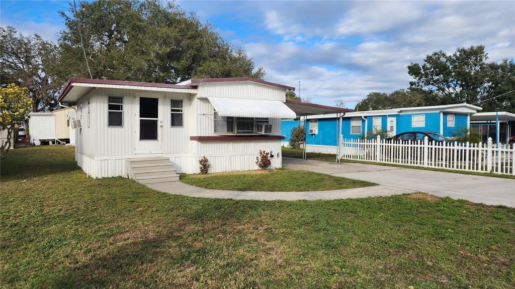 196 SUNSET DRIVE, Lake Alfred, FL 33850