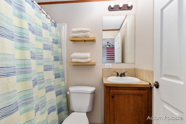 171 W Sidney Road, Sidney Twp, MI 48885