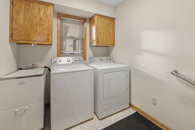 W9109 BRAZELTON DRIVE, Kewaskum, WI 53040