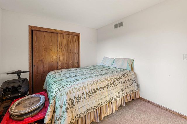 W9109 BRAZELTON DRIVE, Kewaskum, WI 53040