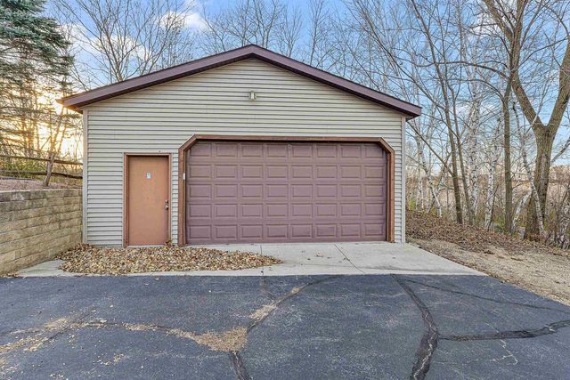 W9109 BRAZELTON DRIVE, Kewaskum, WI 53040