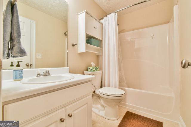 2044 Lantern Drive, Jefferson, GA 30549