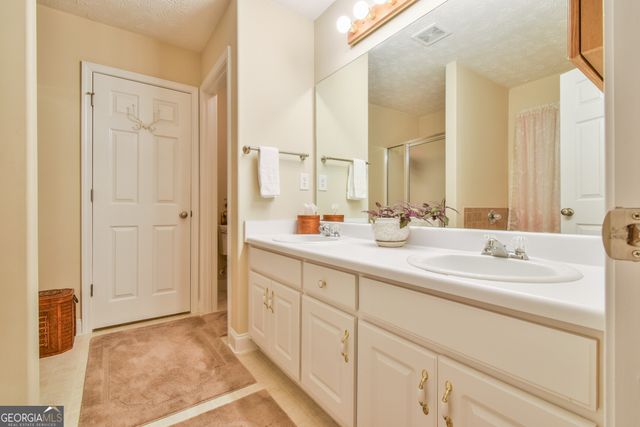 2044 Lantern Drive, Jefferson, GA 30549