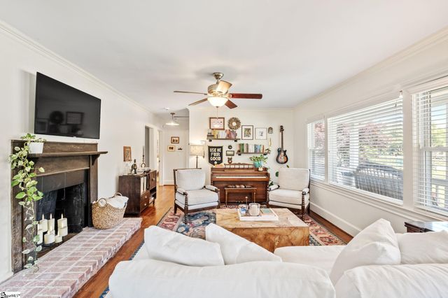 208 Willow Springs Drive, Greenville, SC 29607