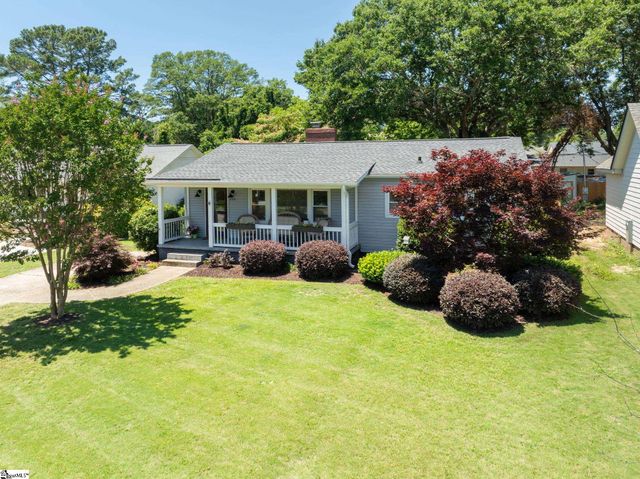 208 Willow Springs Drive, Greenville, SC 29607