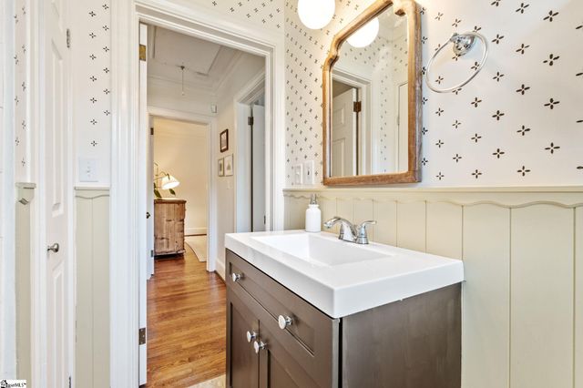 208 Willow Springs Drive, Greenville, SC 29607