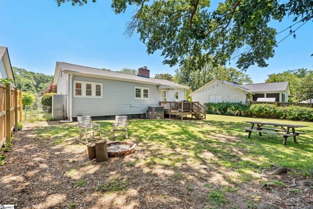 208 Willow Springs Drive, Greenville, SC 29607