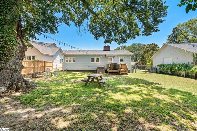 208 Willow Springs Drive, Greenville, SC 29607