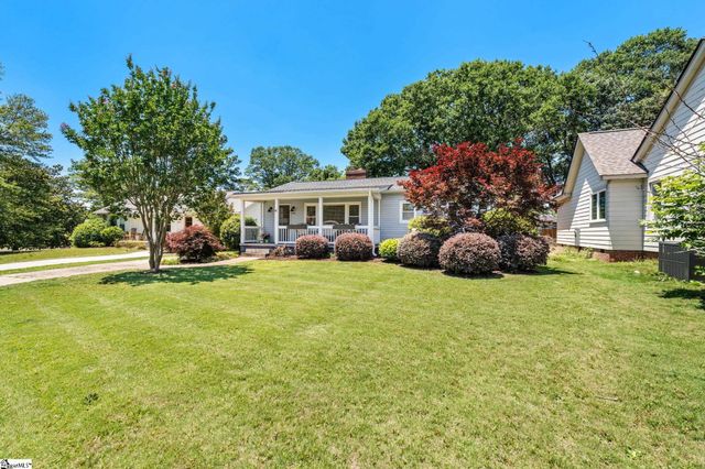 208 Willow Springs Drive, Greenville, SC 29607