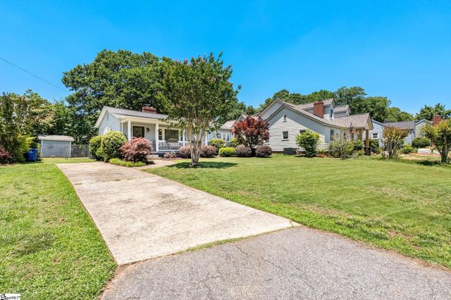 208 Willow Springs Drive, Greenville, SC 29607