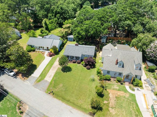 208 Willow Springs Drive, Greenville, SC 29607