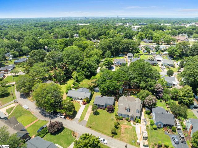 208 Willow Springs Drive, Greenville, SC 29607