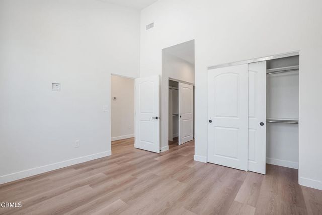 136 N Oakview Drive 101, Thousand Oaks, CA 91362