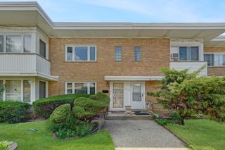 4925 Carol Street D, Skokie, IL 60077