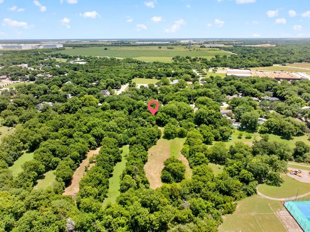 415 S Dallas Avenue, Lancaster, TX 75146