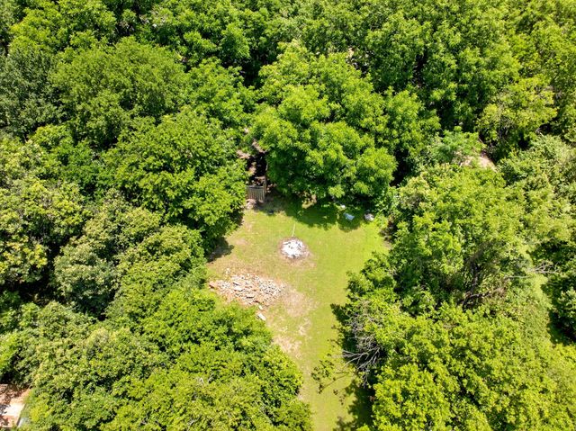 415 S Dallas Avenue, Lancaster, TX 75146