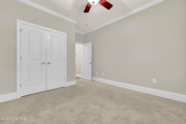 8259 Porters Crossing Way, Wilmington, NC 28411