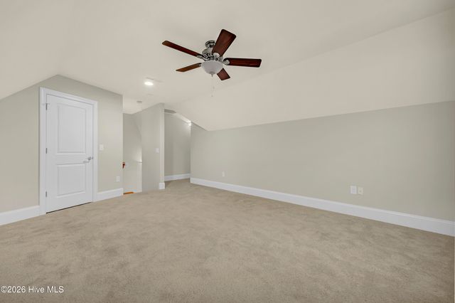 8259 Porters Crossing Way, Wilmington, NC 28411