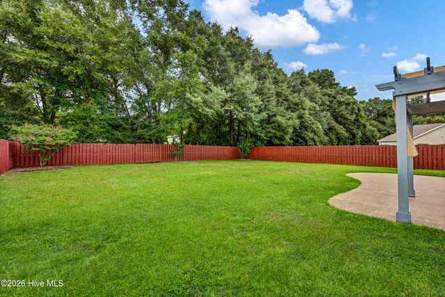 8259 Porters Crossing Way, Wilmington, NC 28411