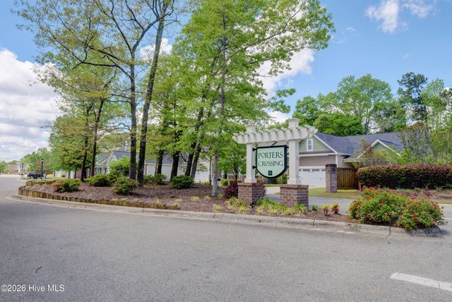 8259 Porters Crossing Way, Wilmington, NC 28411