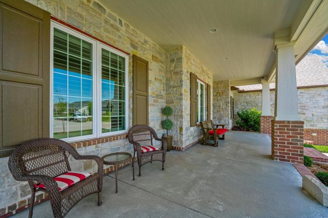 3609 N Crest St, Wichita, KS 67226