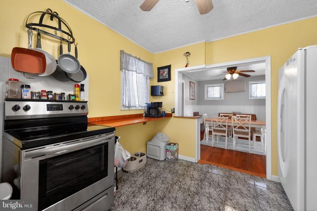 2832 FINLEY AVE, Bensalem, PA 19020