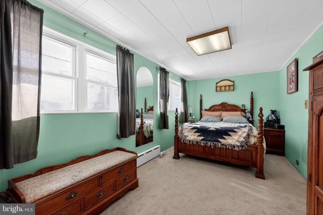 2832 FINLEY AVE, Bensalem, PA 19020