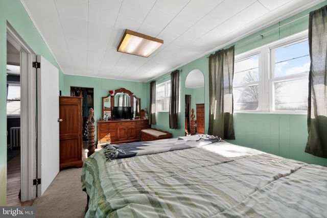 2832 FINLEY AVE, Bensalem, PA 19020