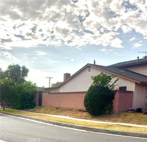 20123 Camba, Carson, CA 90746