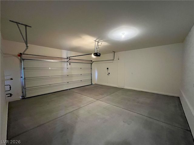 7458 Mason Springs Avenue 63, North Las Vegas, NV 89084
