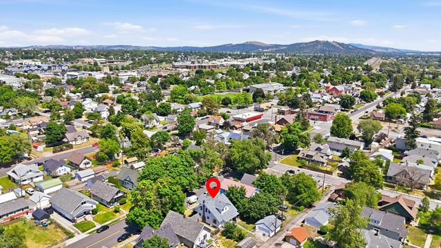 718 E Illinois Ave, Spokane, WA 99207